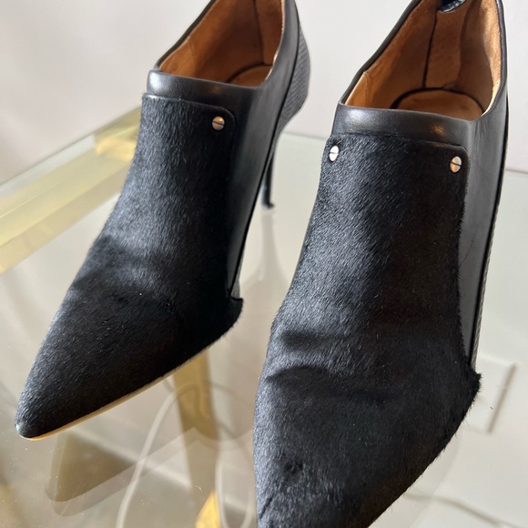 L.A.M.B. Tracie stiletto booties - Picture 4 of 15